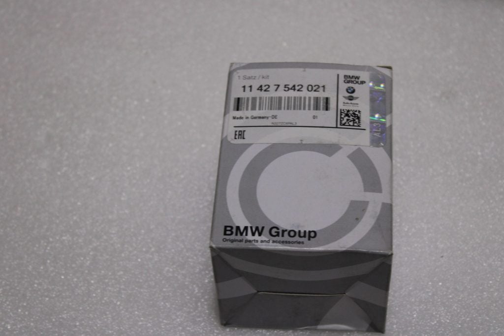 BMW5 E60 E61 7 E65 E66 X5 E70 Set oil filter element 11427542021