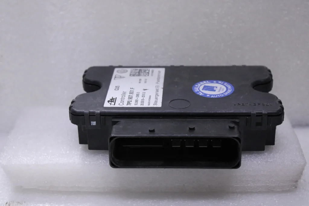 Porsche Cayenne VW Toua Parking Brake Module 7P0907801F