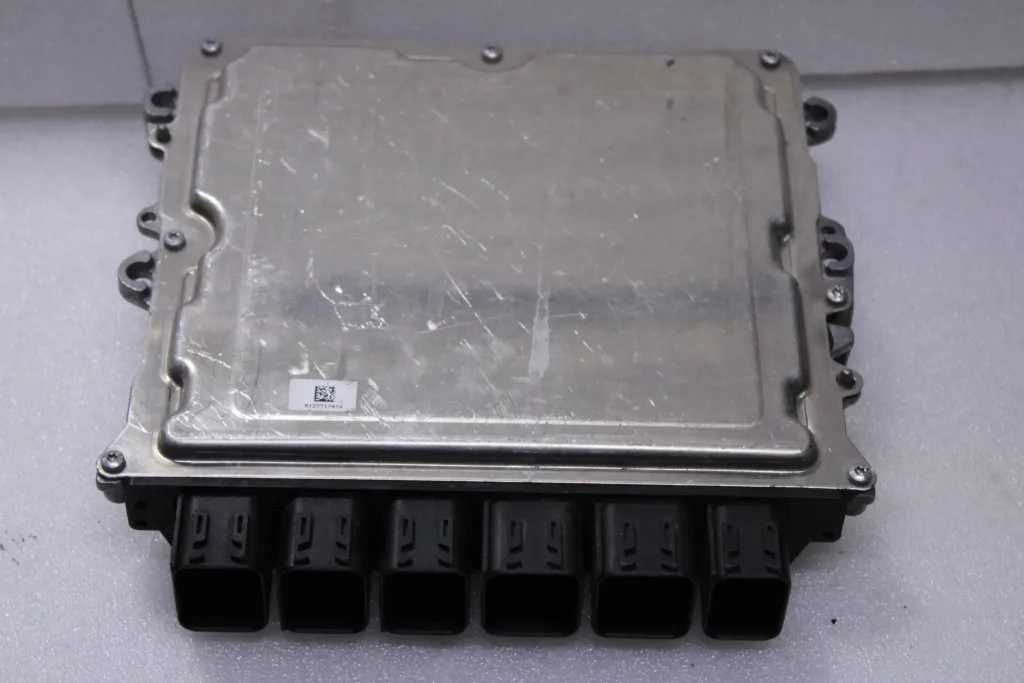 BMW G11 G12 Basic control unit DME 12148672006