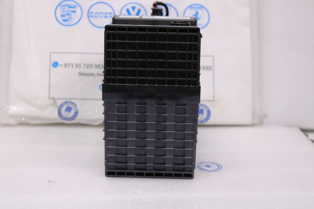 Audi A4 A5 Q5 Battery 8W0915101A