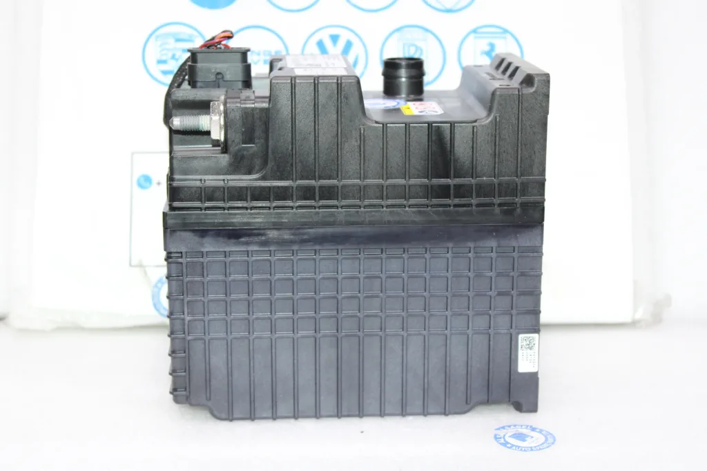 Audi A4 A5 Q5 Battery 8W0915101A