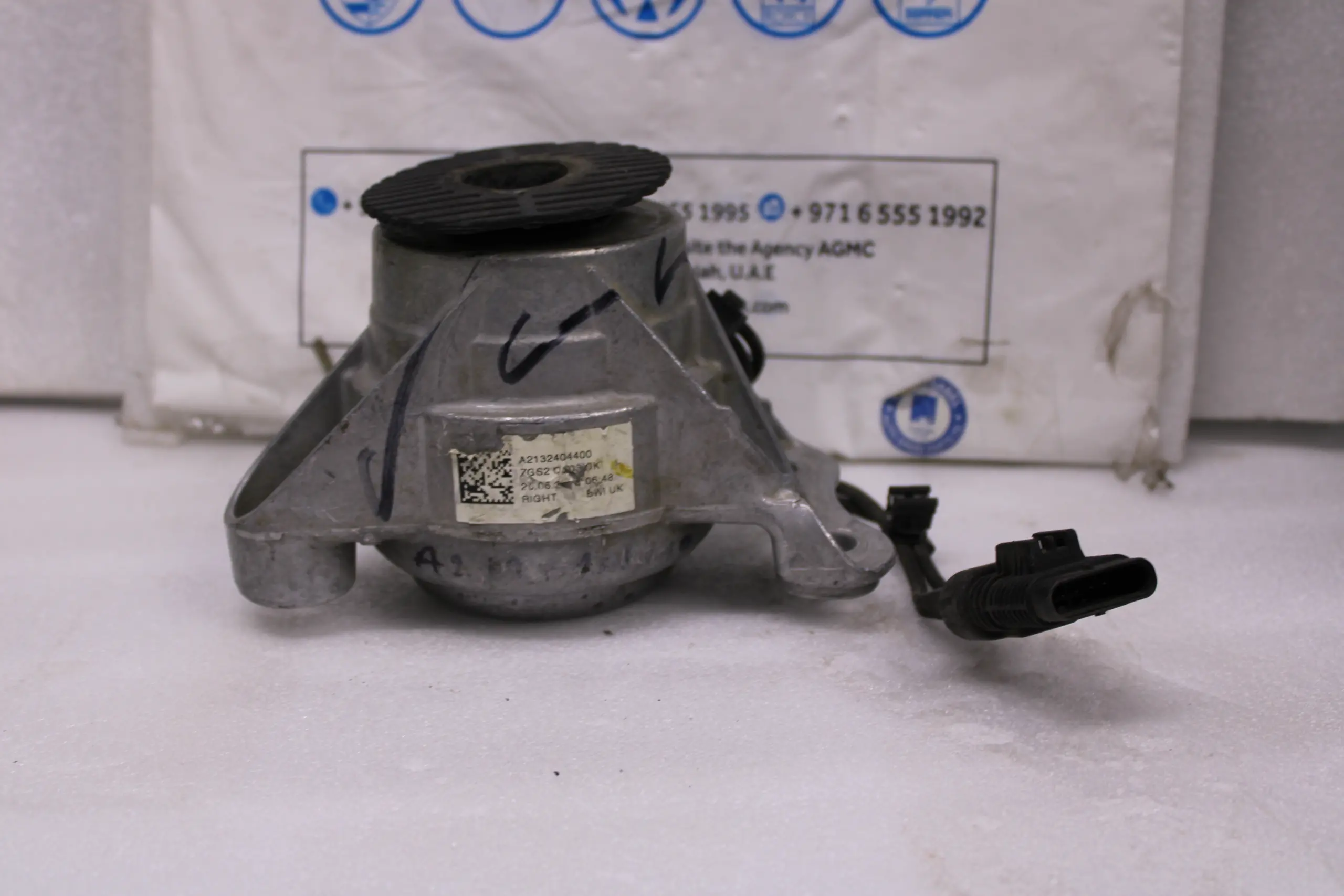 Mercedes Benz GLC E Side Mount RIGHT FRONT 2132404400