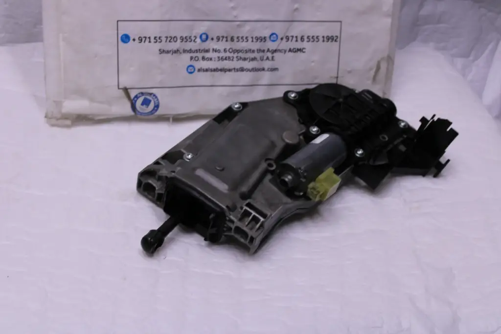 MERCEDES BENZ GLC TAILGATE PULL GEAR MOTOR 0999064703 0997602402