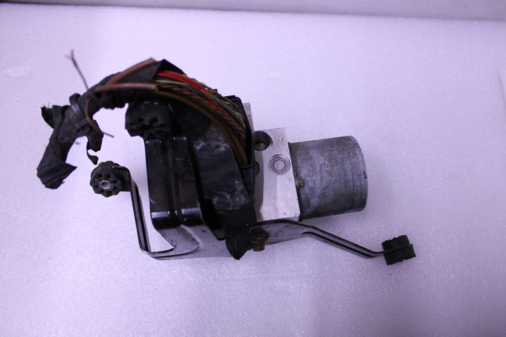 BMW X5 F15 ABS PUMP 34516864798