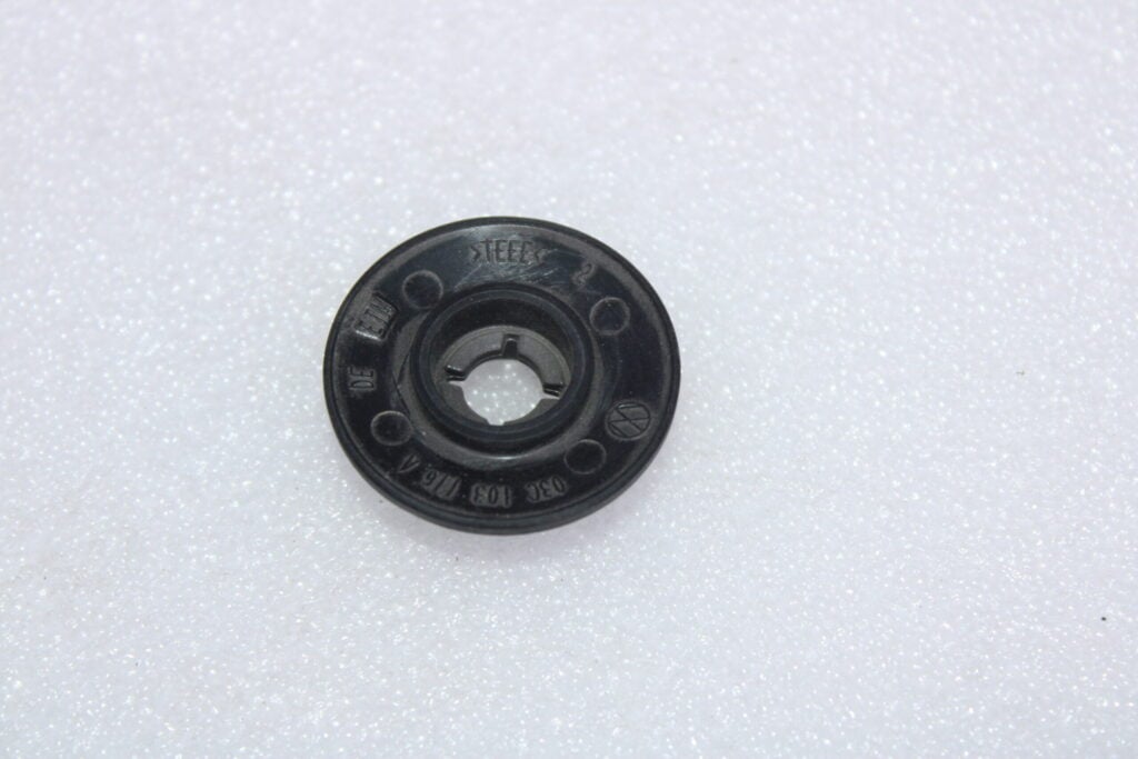 VOLKSWAGEN GROMMET 03C103776A