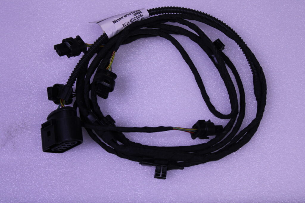 VOLKSWAGEN WIRING SET FOR BUMPER VEHICLES PARKING 5K0971095AE