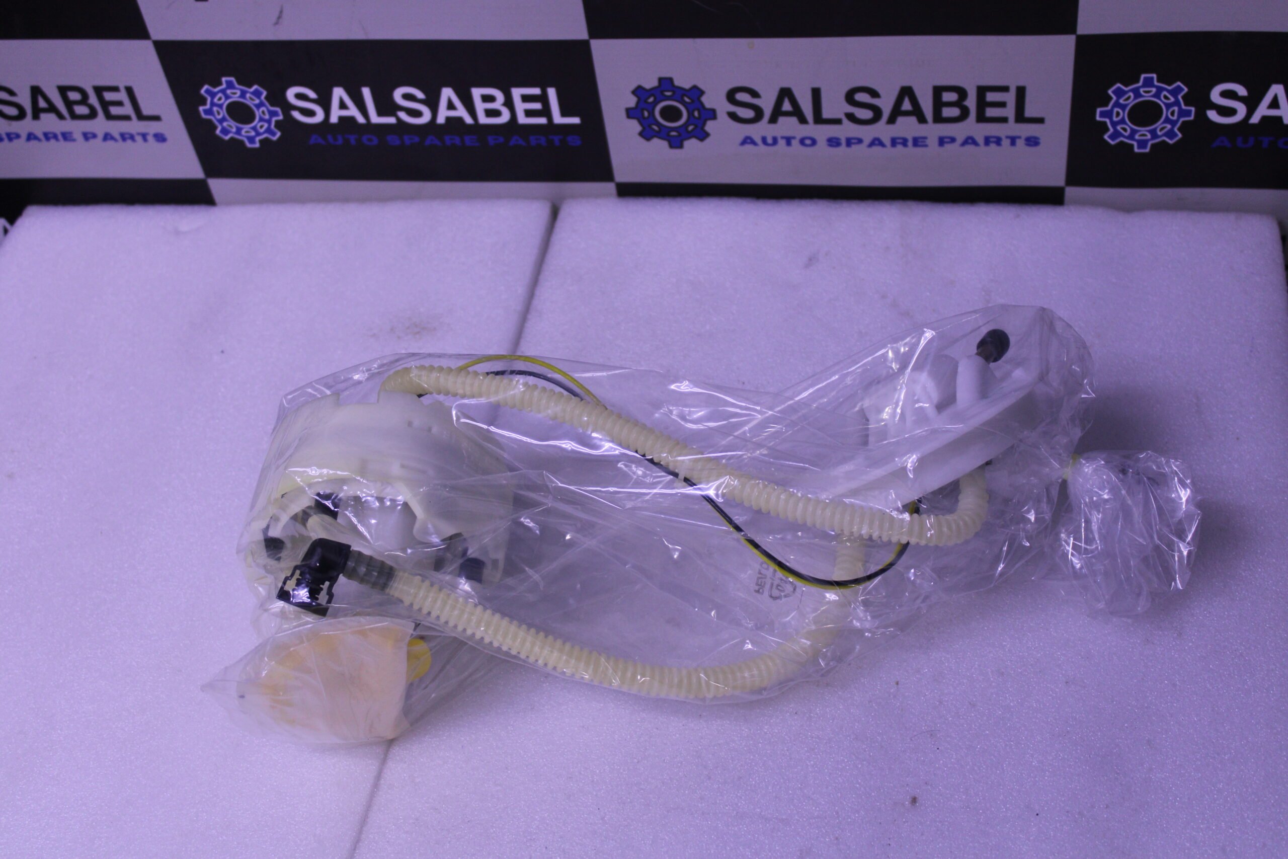 VOLKSWAGEN FUEL PUMP 3B7906087B