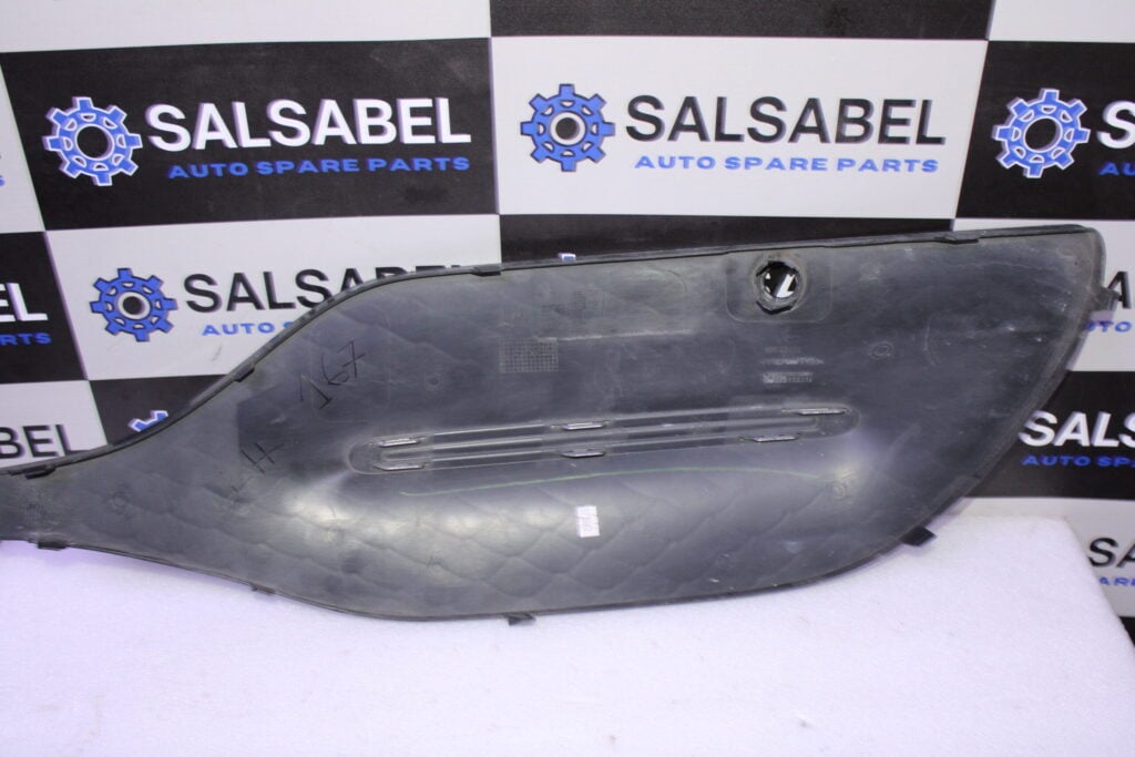 Mercedes Benz Cover Grille 1678855702