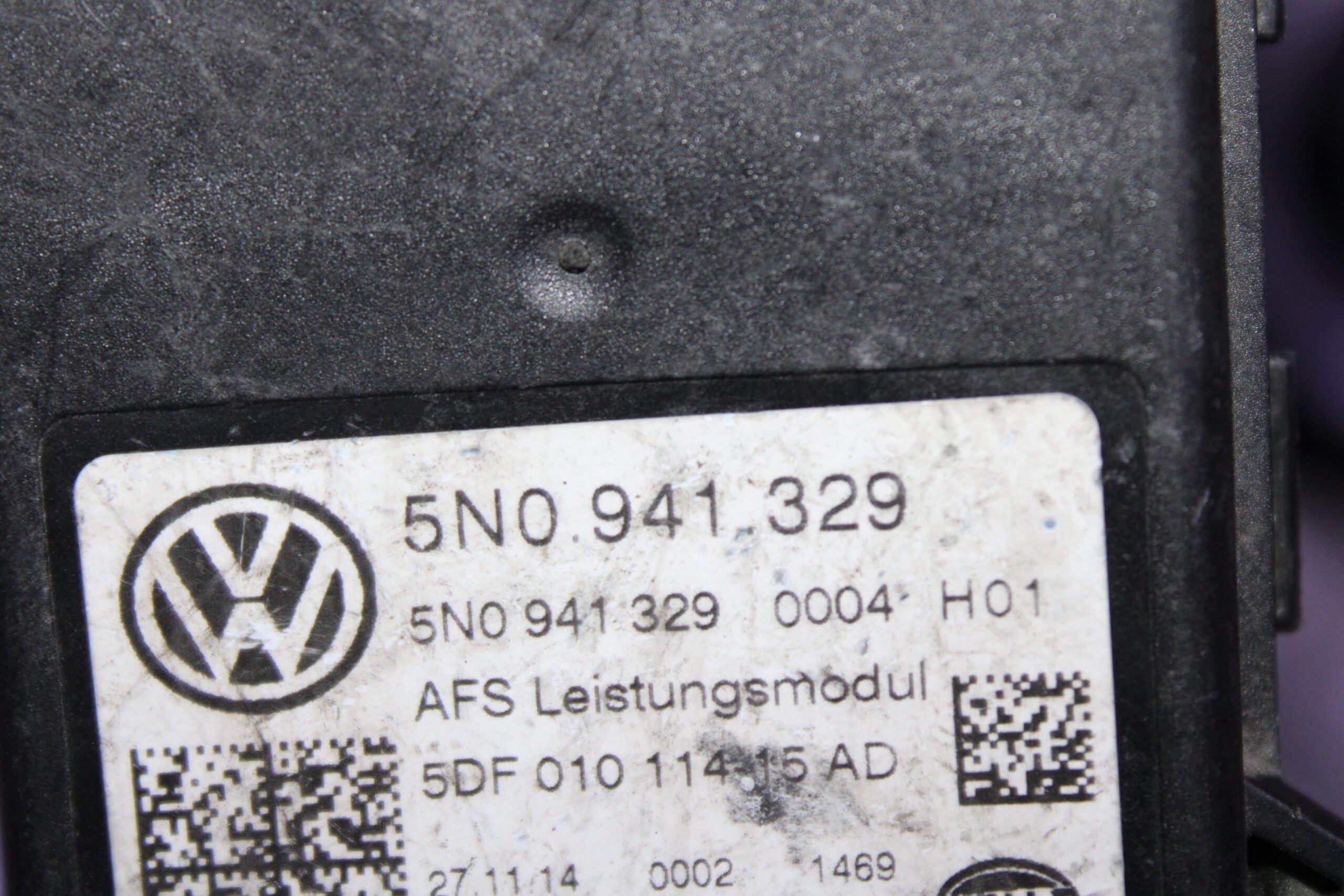 VOLKSWAGEN CONTROL UNIT 5N0941329