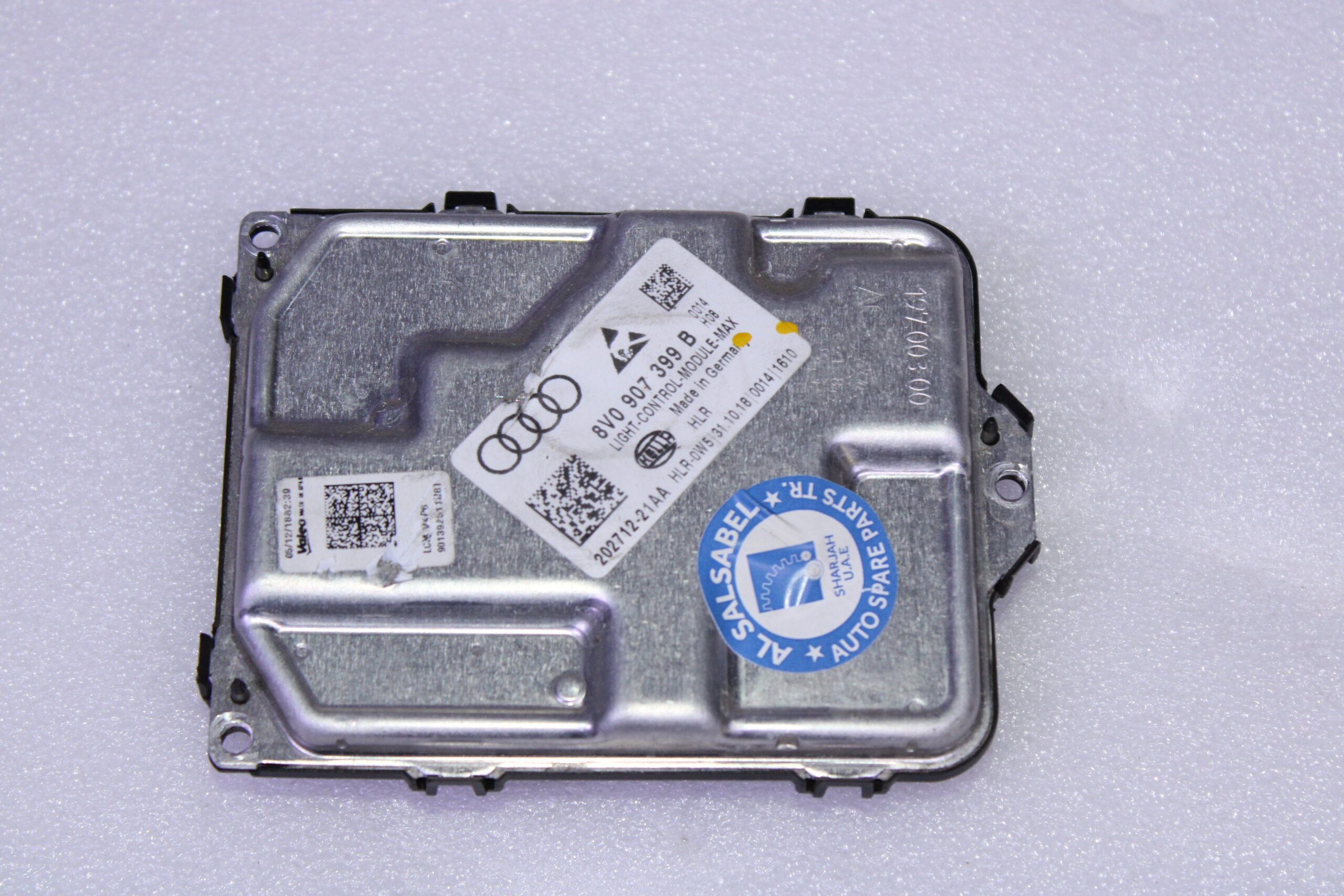 VOLKSWAGEN CONTROL UINT 8V0907399B