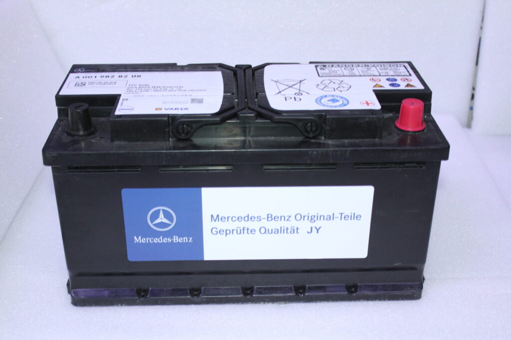 MERCEDES BENZ BATTERY 12V/92AH 0019828208