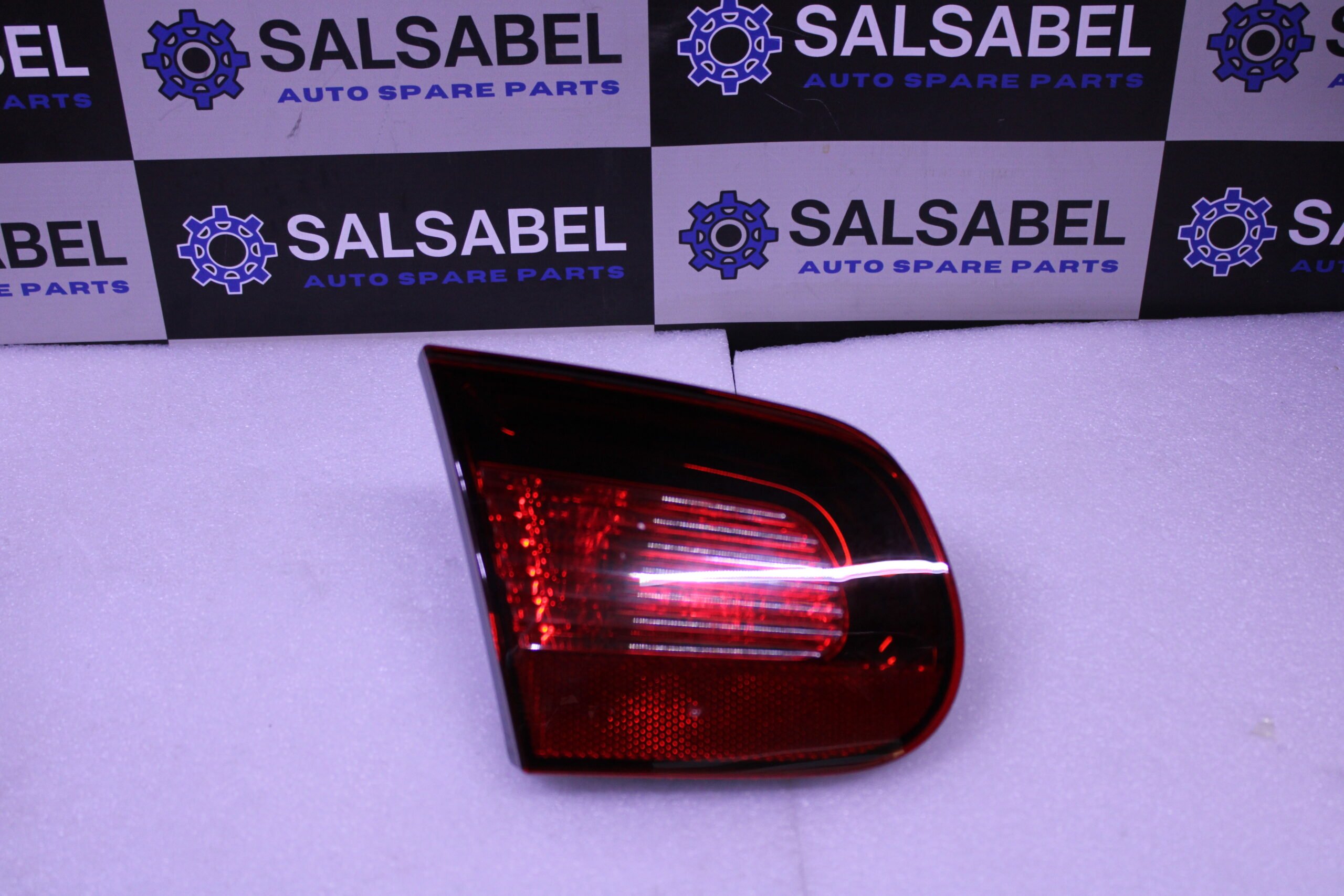 Volkswagen Tail Light With Fog Light 1Q0945093B