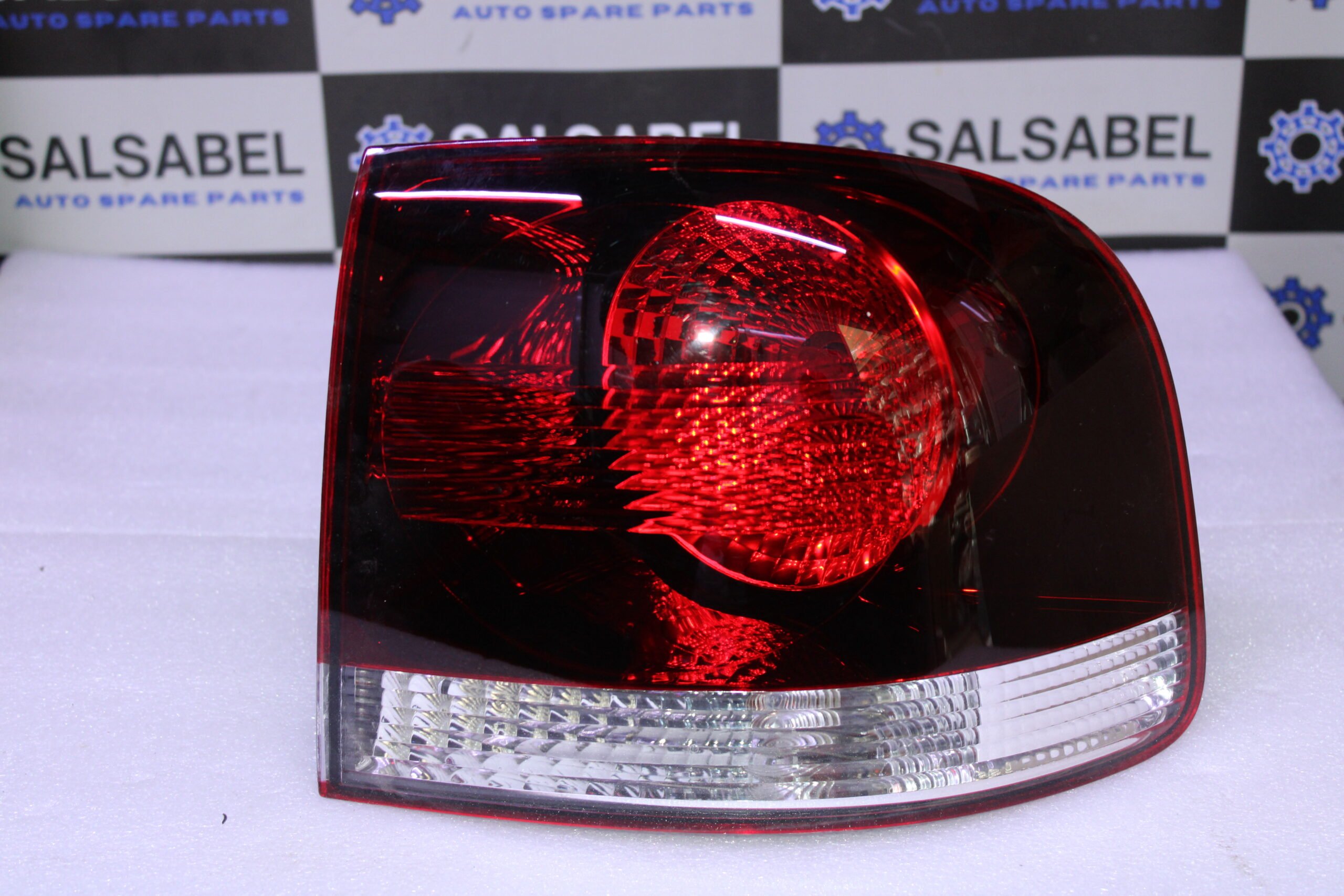 Volkswagen Tail Light Right Outer 7L6945096R