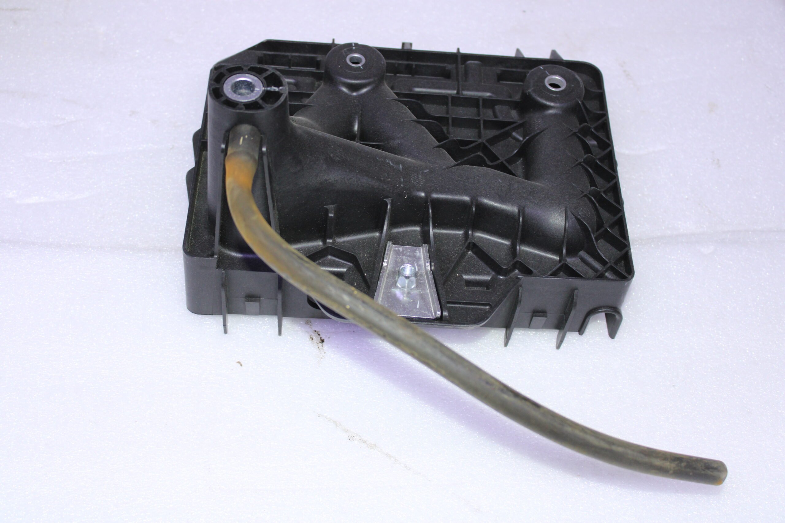 Volkswagen Battery Console 6Ru915331