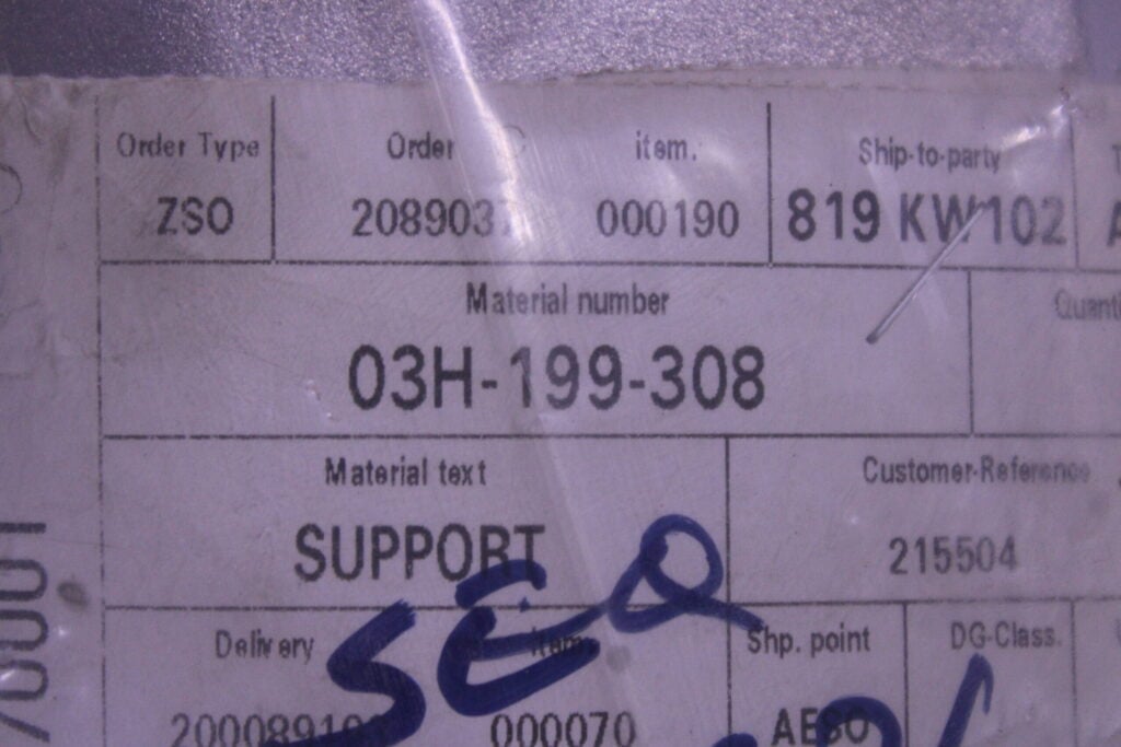 VOLKSWAGEN SUPPORT 03H199308