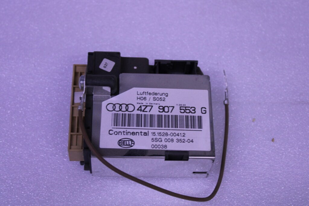 AUDI A6 CONTROL UNIT 4Z7907553G