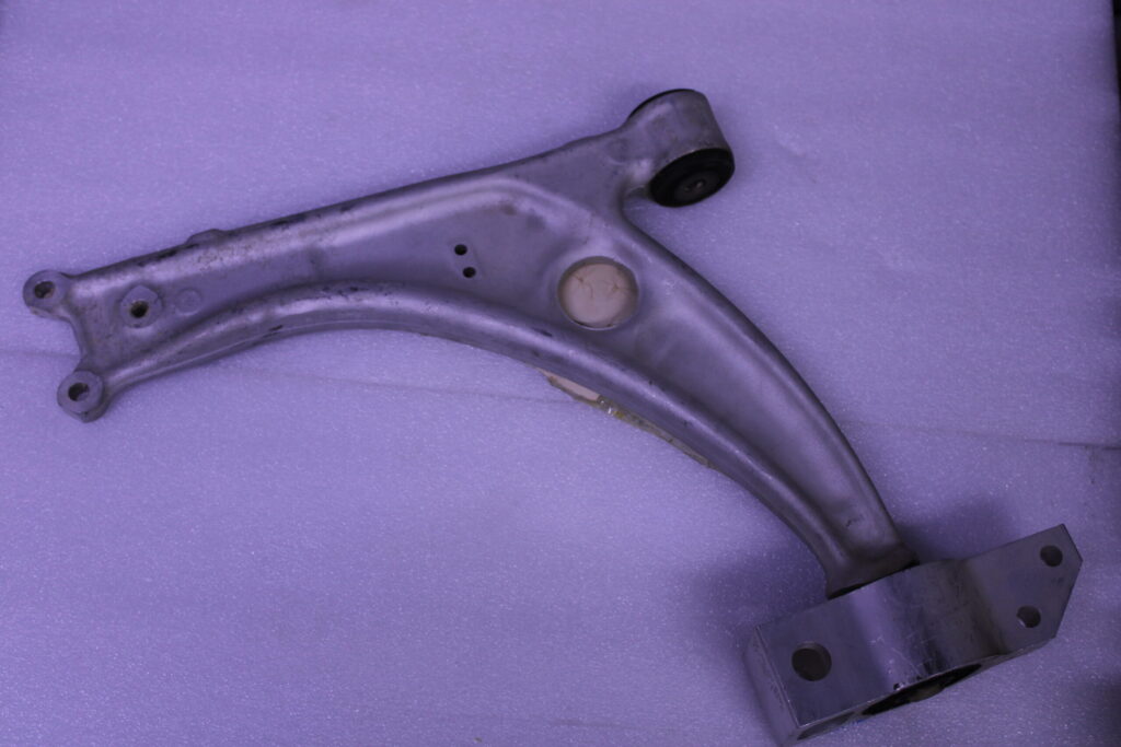 VOLKSWAGEN PASSAT WISHBONE 3C0407151E