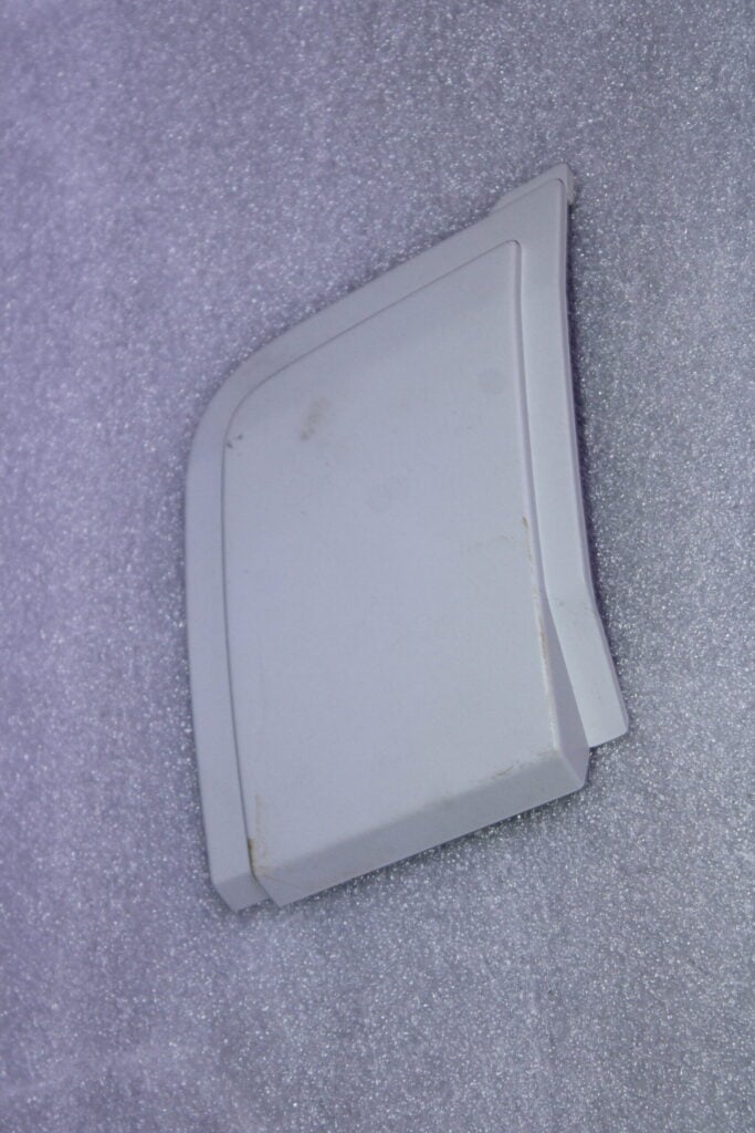 VOLKSWAGEN COVER LEFT 1Y0871993 GRU