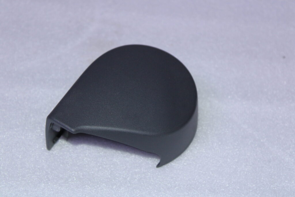 VOLKSWAGEN COVER LEFT 7H5881153A 71N