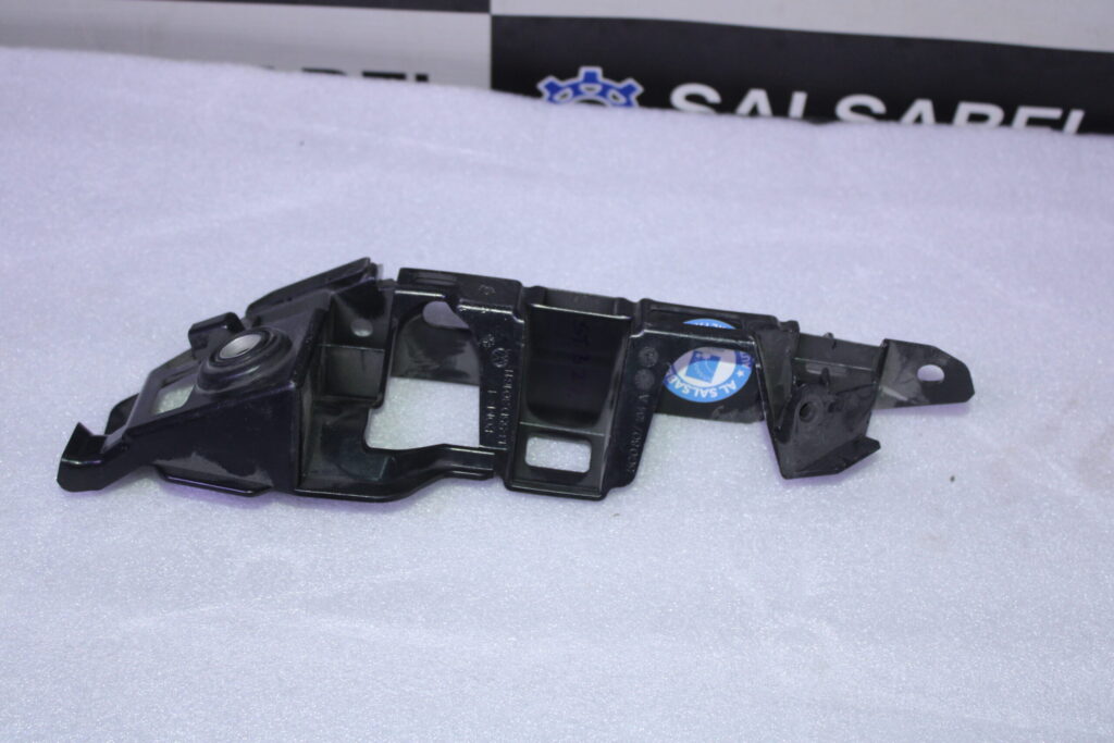 VOLKSWAGEN BUMPER BRACKET RIGHT 5G0807184A