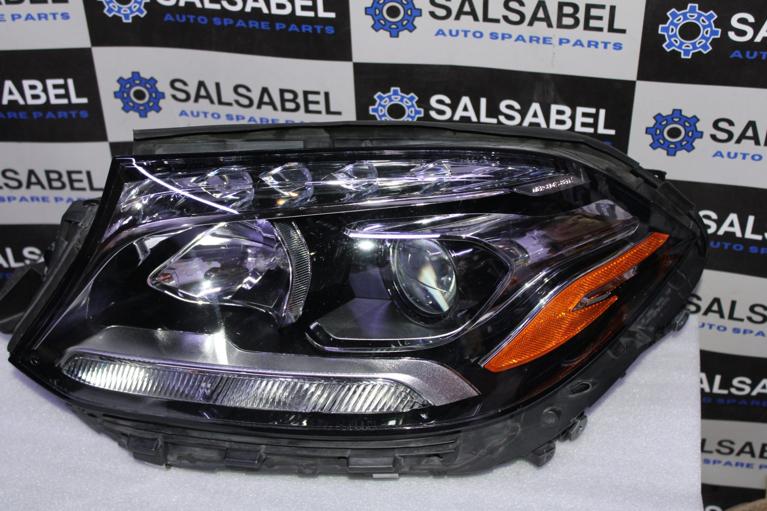 Mercedes Benz Gls Headlamp Left 1668202100