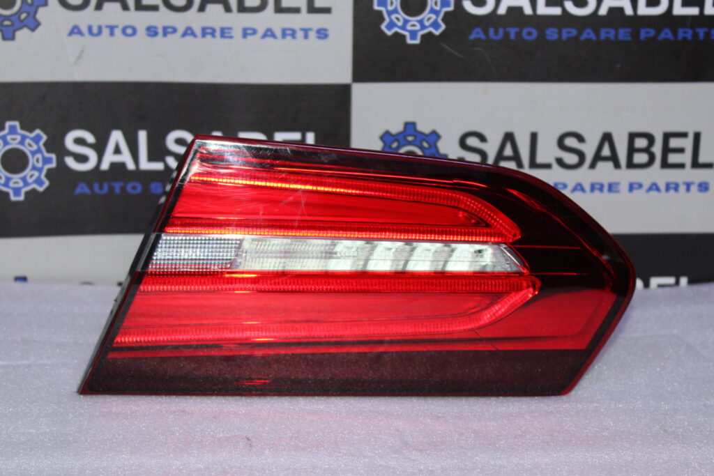 MERCEDES BENZ REAR LAMP COMBINATION RIGHT 2539062201