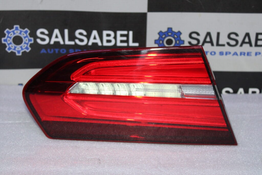 MERCEDES BENZ GLC REAR LAMP COMBINATION 2539062101