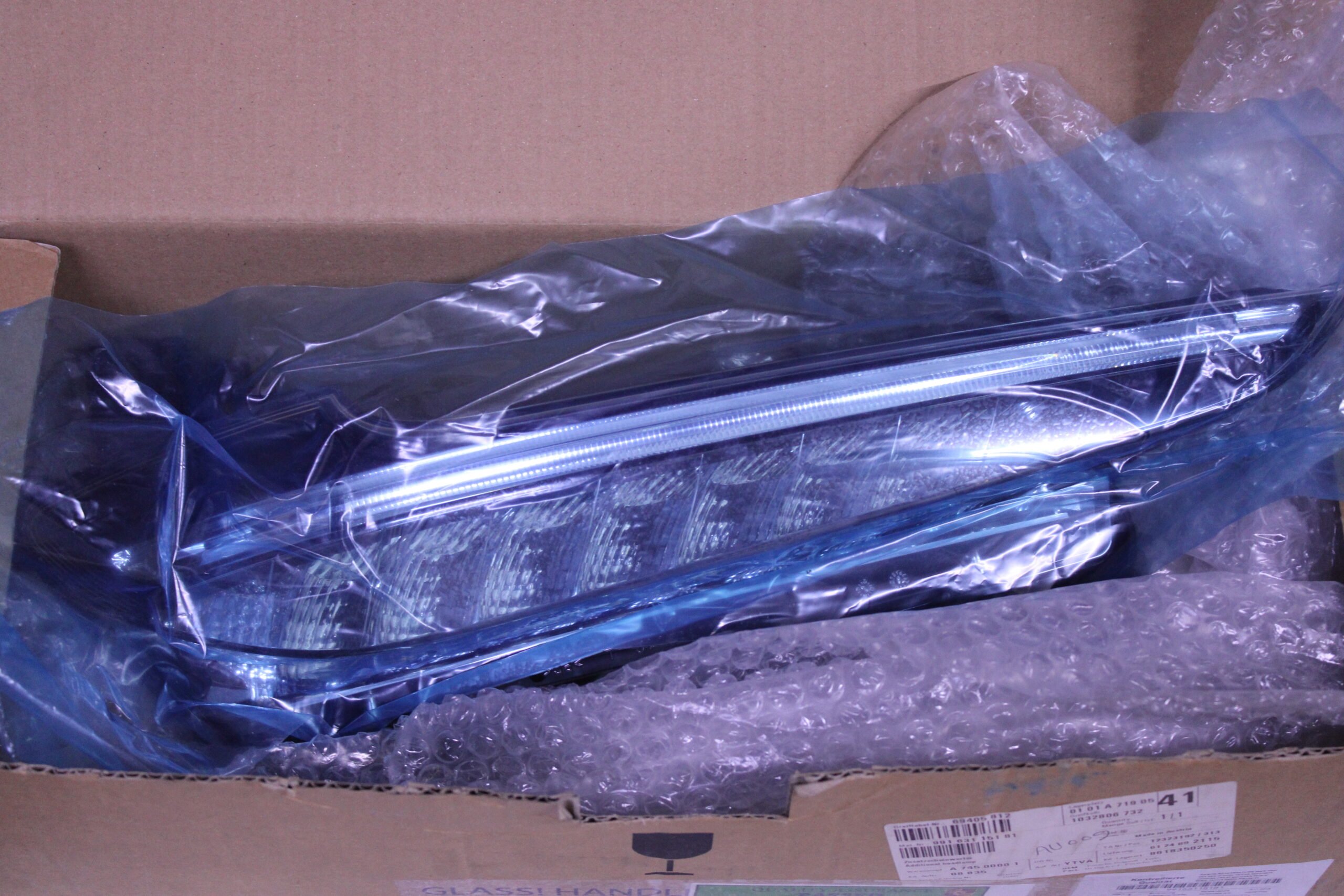 PORSCHE 911 CARRERA ADDITIONAL HEADLIGHT 99163115181