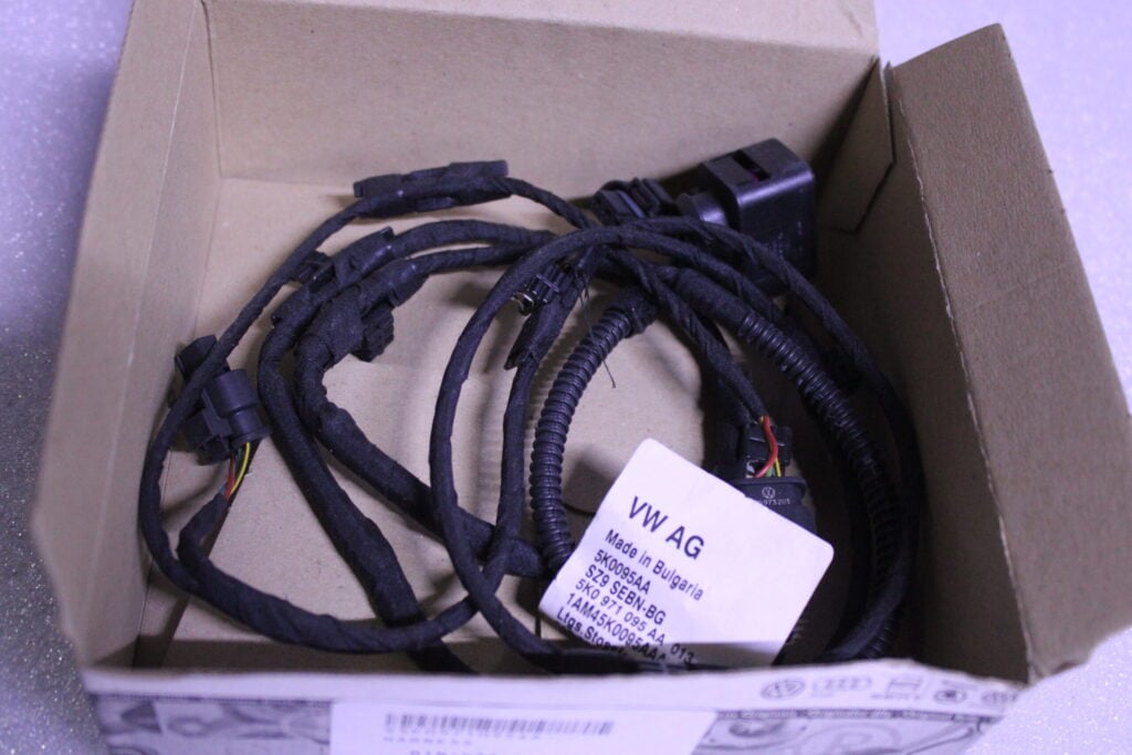 VOLKSWAGEN WIRING SET FOR BUMPER 5K0971095AA