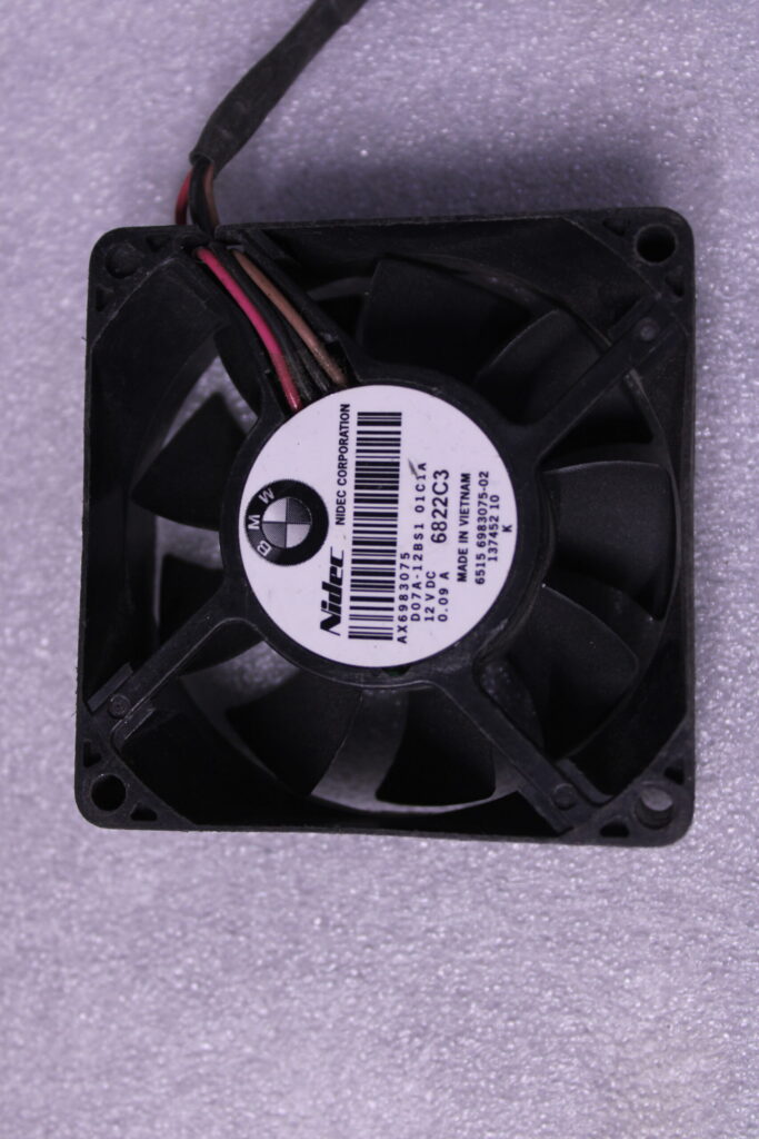 BMW SERIES 1 AMPLIFIER FAN 65156983075