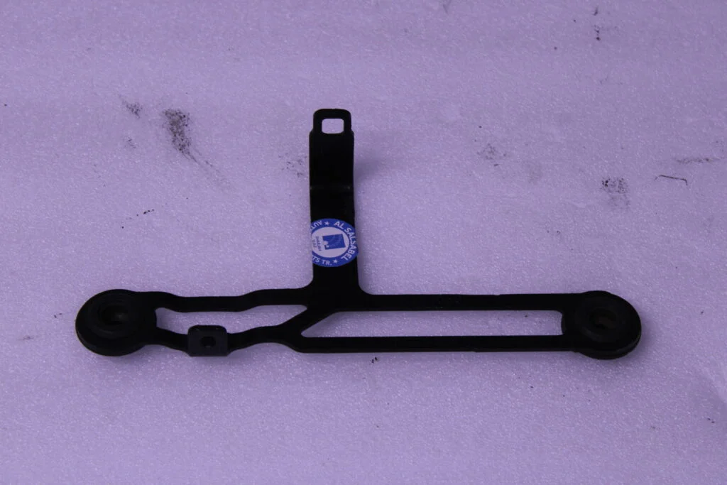 BMW X5 SERIES G05 HOLDER SUPPLEMENTARY COOLER TOP RIGHT 51647421776