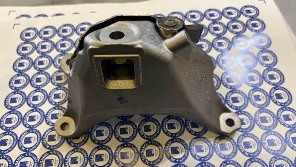 Bmw Engine Supporting Bracket 22116786528