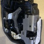 BMW G30 G31 X1 G05 System latch left 51217477699