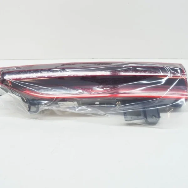 BMW X6 G06 REAR TRUNK RIGHT LED TAILLIGHT 63217442278