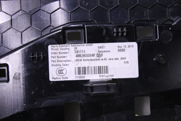 Lamborghini Urus Center Console Blanket Trim Panel 4Ml863304F
