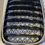 BMW Grille front left 51137397465