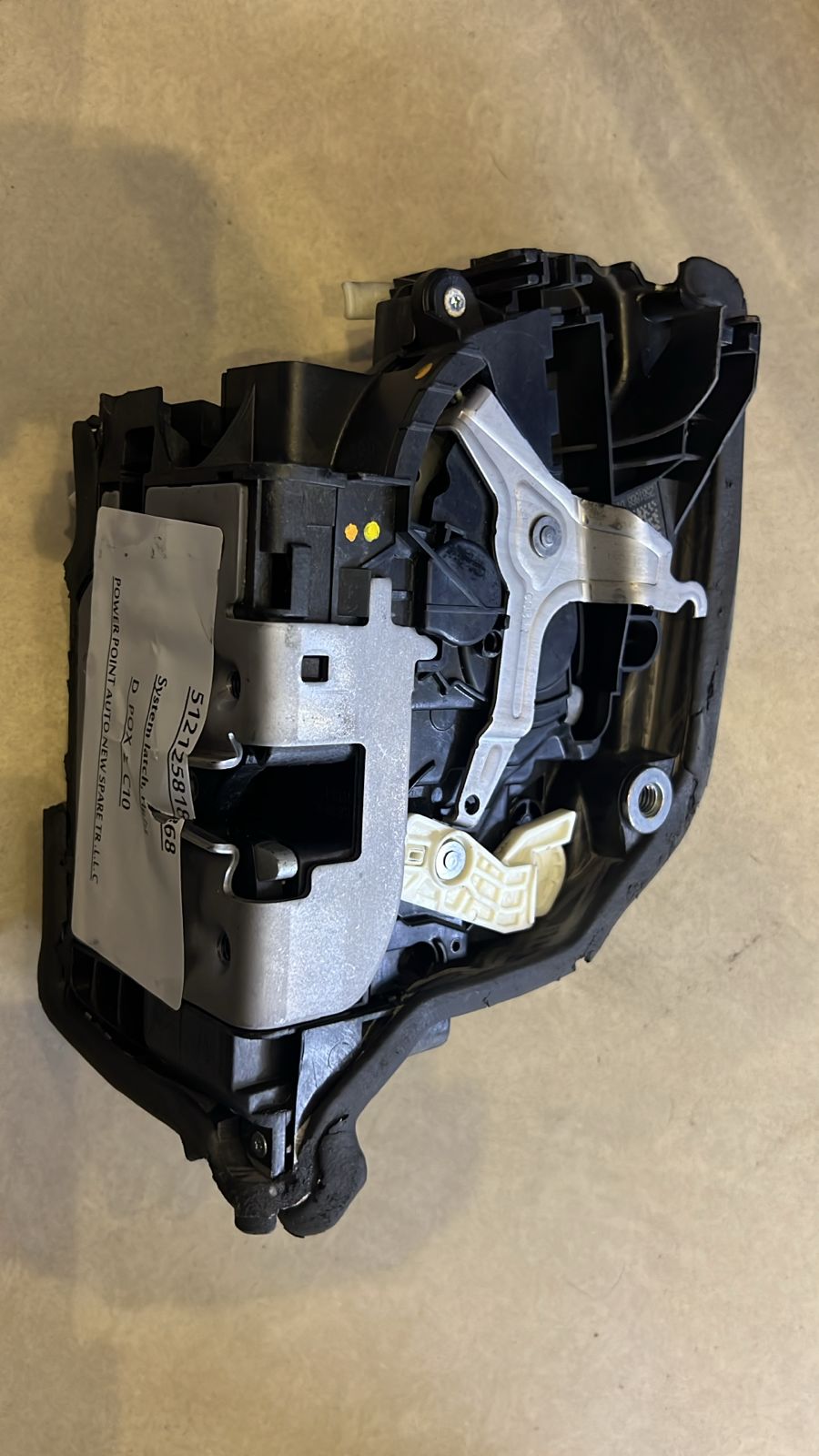 Bmw G30 System Latch Right 51212581868 Bmw G30 System Latch Right 51212581868