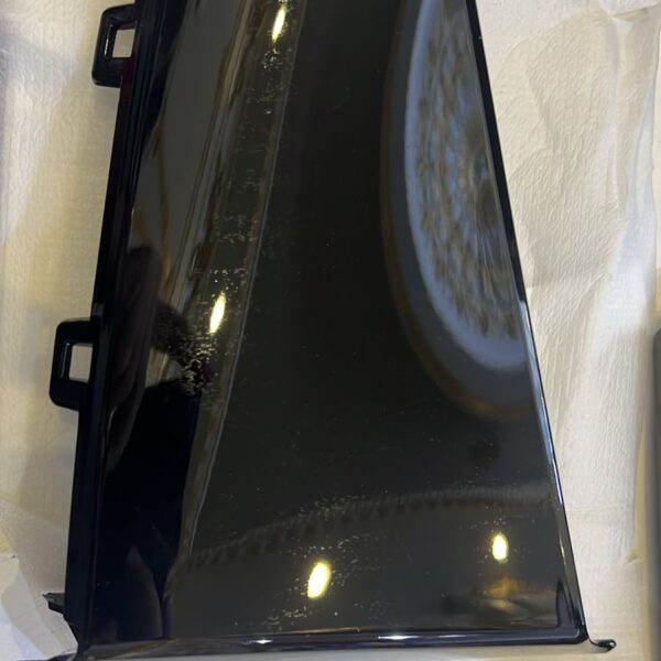 BMW X7 SERIES G07 LCI HEADLIGHT TRIM OUTER 51115A241B7