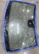 MERCEDES BENZ E CLASS WINDSHIELD A2076700100