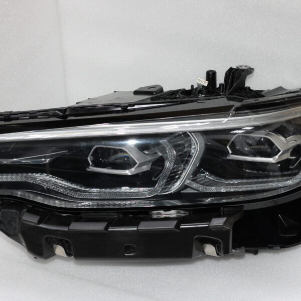 BMW X7 G07 HEADLIGHT LED LEFT 63119852947