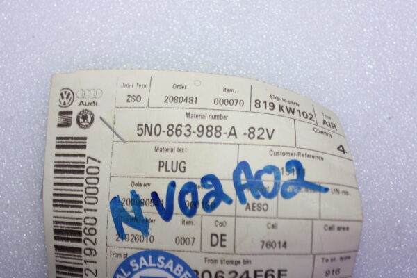 Volkswagen Bungs Titan Black 5N0863988A 82V
