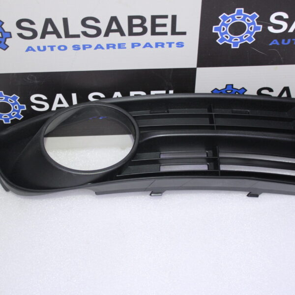 VOLKSWAGEN VENT GRILLE FOR MODELS WITH FOG LAMPS 1T0853666A 9B9