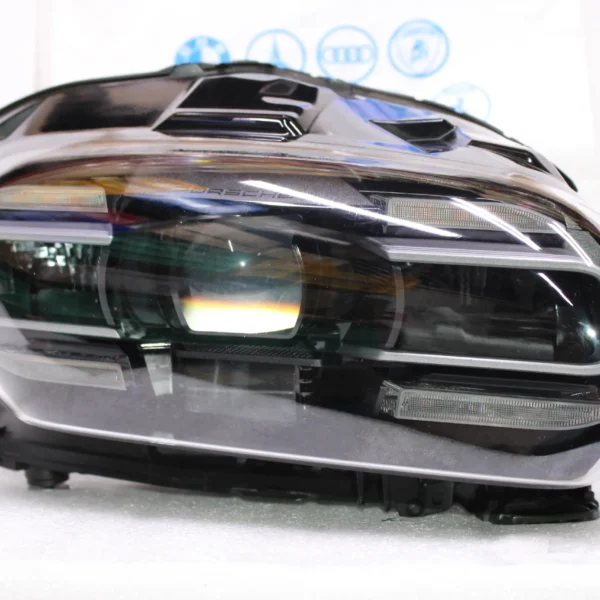 PORSCHE TAYCAN HEADLIGHT RIGHT 9J1941040