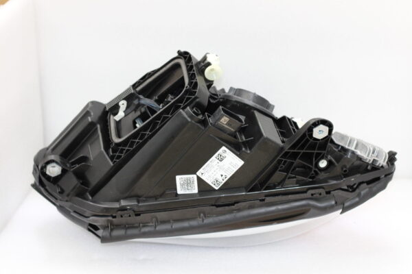 2059067706 Headlight W205 C Class Left Side Usa