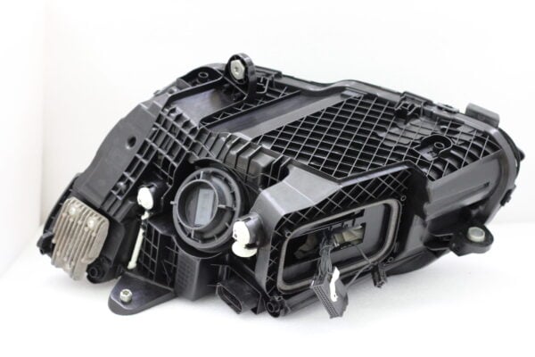 2059067806 Headlight W205 C Class Right Side Usa