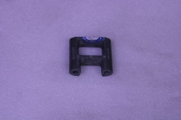 Volkswagen Clevis 701711243