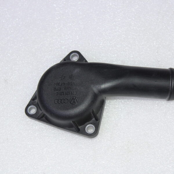 VOLKSWAGEN COONECION PIECE 021121121C