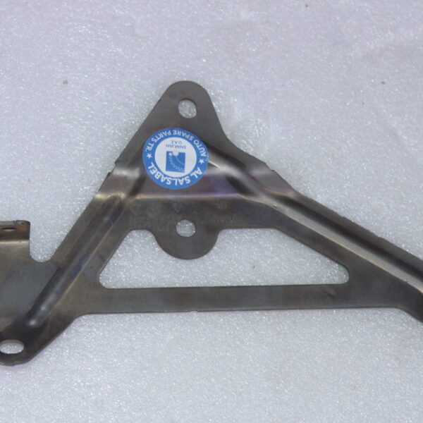 VOLKSWAGEN BRACKET 03H253049D