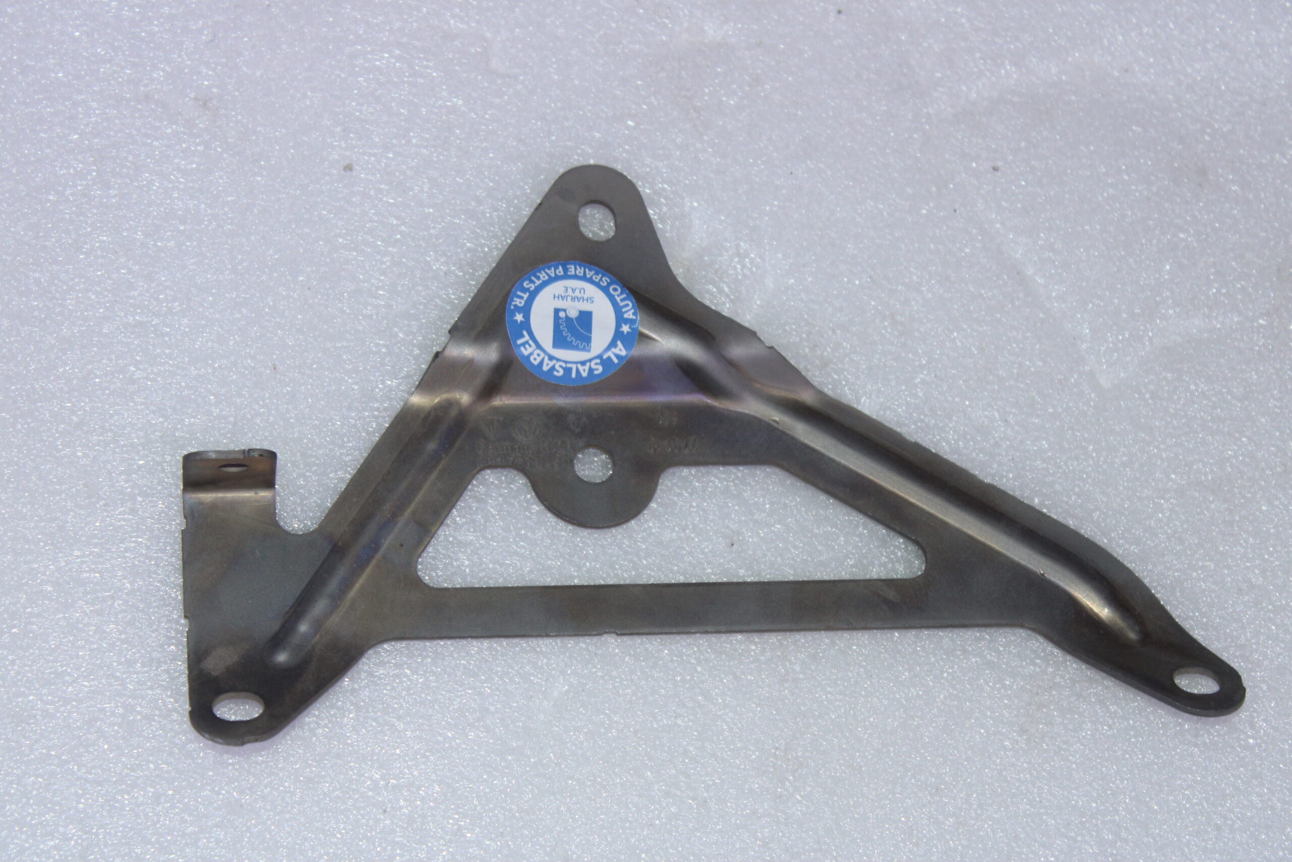 Volkswagen Bracket 03H253049D Volkswagen Bracket 03H253049D