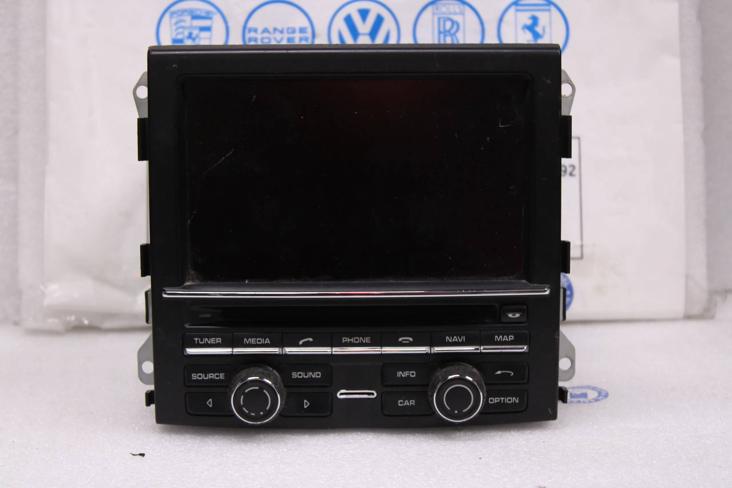 Porsche Cayenne 958 Head Unit Radio Sat Navigation Display Screen 7Pp919193Bg Porsche Cayenne 958 Head Unit Radio Sat Navigation Display Screen 7Pp919193Bg
